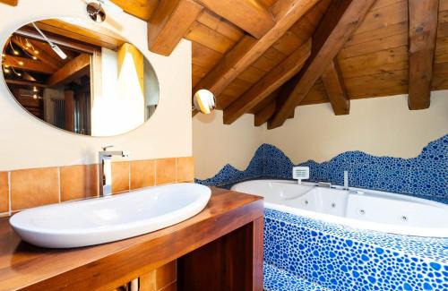 Pettenasco Villa | Villa Elisa: Lakeview Oasis with Pool and Oceanfront Retreat