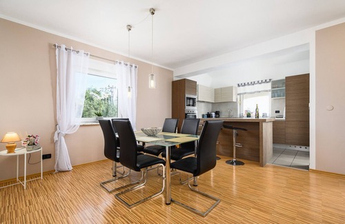 Roskici Villa | Idyllic Villa Elisa with Private Pool in Istria's Garden