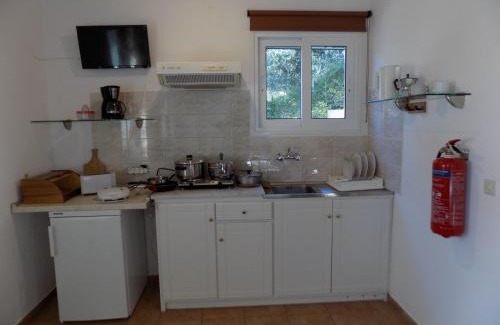 Pirgi Apartment | Villa Elli: Scenic Views with Family-Friendly Amenities