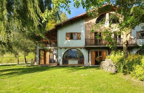 Elorrio House | Oceanfront Villa Elorrio: Guest Rated 9.6 with Spa & Breakfast