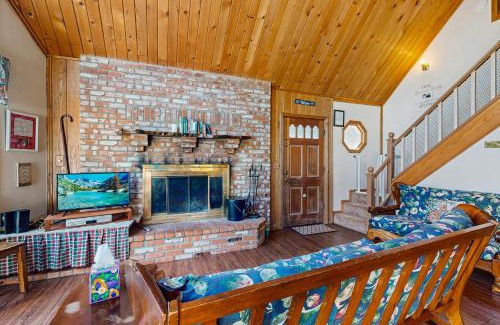 Lake Arrowhead House | Villa Elvira