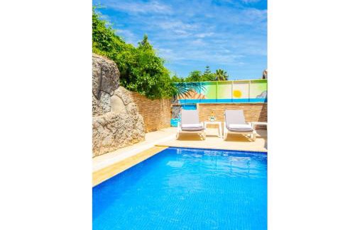 Dalyan House | Villa Emel Paradise: Family-Friendly Retreat with Pool