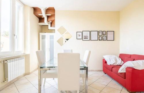 Pisa Apartment | Villa Emily: Ideal Family Retreat with Garden & Wi-Fi