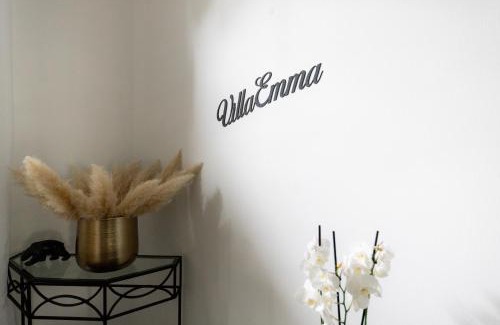 Chatellerault House | Villa Emma: Family-Friendly Retreat in Châtellerault