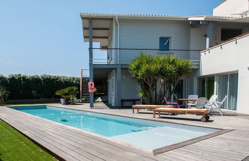 Les Estagnots House | Oceanfront Villa with Private Pool and Ocean Views