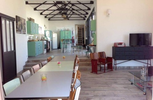 La Bernerie-en-Retz Villa | Cozy Villa by the Sea: Child-Friendly Bliss Awaits