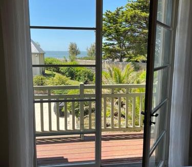 Pornichet House | Seaside Villa with Pool Near Château des Tourelles