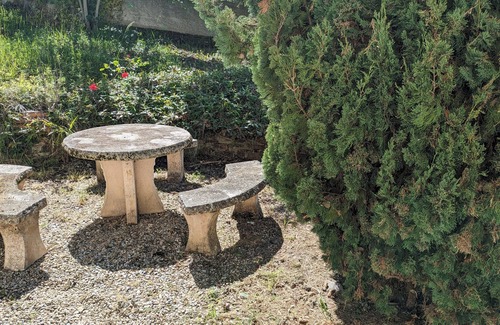 Esperaza Villa | Authentic Villa in Pinède: Scenic Ocean Views Await