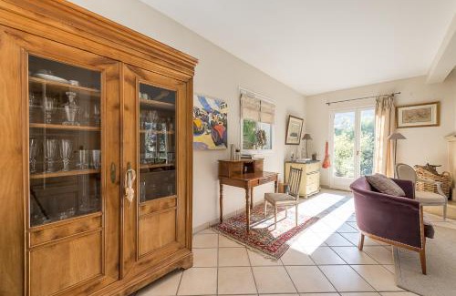 Annecy-le-Vieux House | Family Villa by the Lake with Private Pool for 10 Guests
