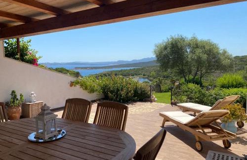 Valle Dell'Erica Villa | Idyllic Villa Erica: Pet-Friendly Stay with Ocean Views