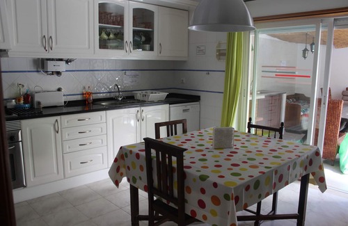 Ericeira Villa | Ericeira Chill Hill Hostel & Rooms: Top-Rated Oceanfront Escape