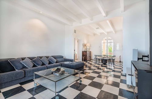 es Bacares Villa | Ocean View Villa Es Clot: Perfect for Families & BBQ Fun