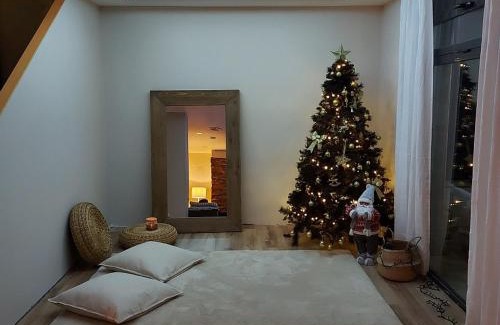 El Montmell House | Family-Friendly Retreat at Casa ARONA with Pool Access