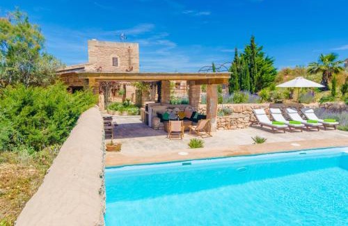 Campos Villa | Villa Es Molí des Trenc