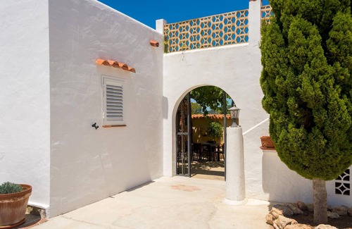 Sant Antoni de Portmany Villa | Villa Las Tres Yucas: Family-Friendly Retreat with Pool