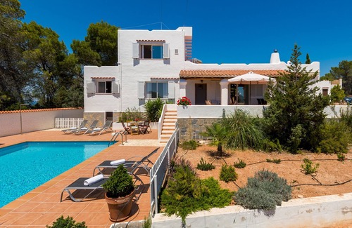 Sant Antoni de Portmany Villa | Relaxing Retreat at Villa Las Tres Yucas with Private Pool