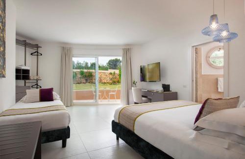 Costa Rei Hotel | Indulge at Villa Escargot Near Costa Rei Beach - Rated 9.8