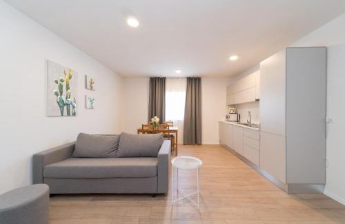 Vilanija Apartment | Villa Esea: Poolside Retreat with Hot Tub & Family Fun