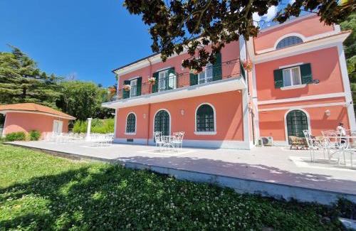 Ogliara House | Discover Villa Esmeralda: Pet-Friendly Oceanfront Retreat