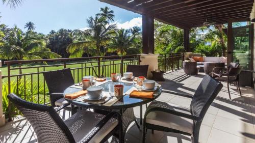 Herreras Apartment | Discover Villa Esmeralda: Family-Friendly 4-Star Retreat