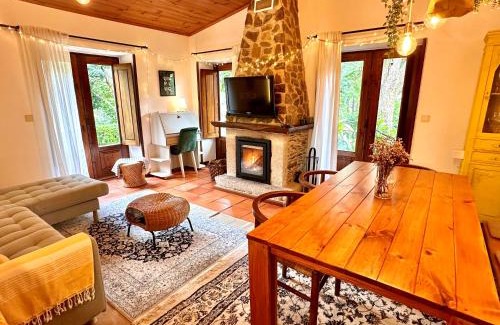 Riba de Ancora House | iCHILL Villa Esquina 204 - Embrace Nature's Serenity