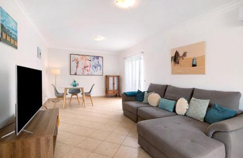 Manta Rota Villa | Experience Villa Essence of Grey with Family-Friendly Pools