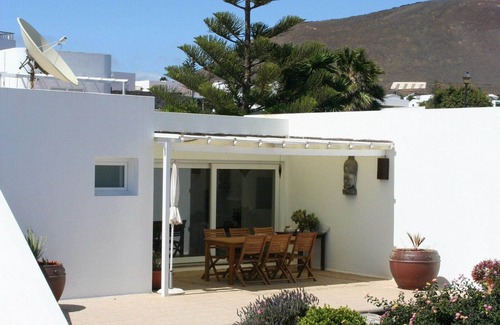 Conil Villa | Villa Essence: A/C, Private Pool & Breathtaking Ocean Views