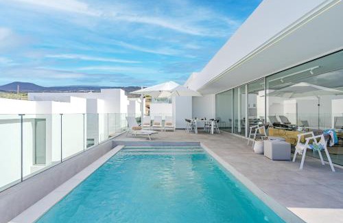 Adeje Villa | Relaxing Villa Cala - Casangular: Highly Rated with Pool