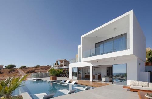 Peyia Town Villa | Villa Euphoria: Oceanfront Retreat with Pool and More