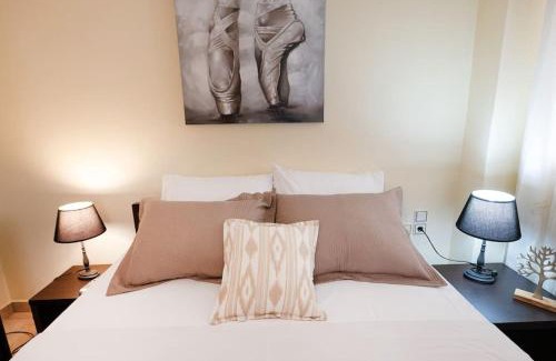 Poros House | Discover Villa EuphoRia: Family-Friendly Getaway in Poros