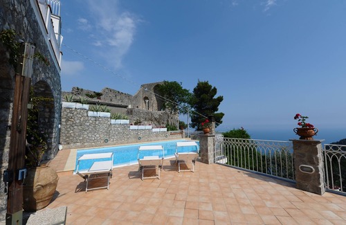 Pogerola Villa | Villa Eustachio: Your Idyllic Getaway on Amalfi Coast