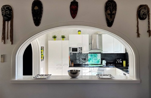 Molinell Villa | Villa Eva: Exclusive Retreat with Private Pool Near Beach