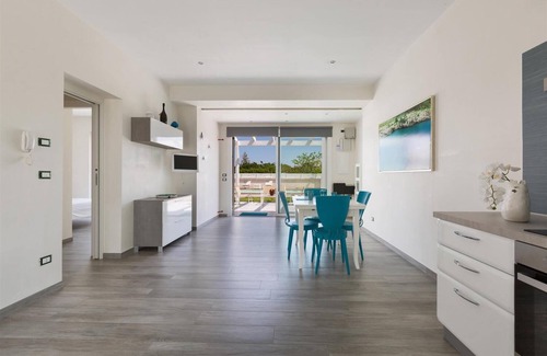 Pantanagianni-pezze Morelli Apartment | Discover 1109 Villa Evi: Oceanfront Bliss with Pool