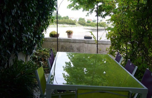 Fouras House | Scenic Villa with Ocean View Near Downtown - Rated 9.6/10