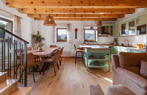 Municipality of Gracac Villa | Traditional Villa with Heated Pool for a Rural Retreat