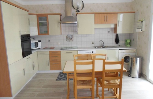 Sarrians Villa | Tranquil Family Villa with Pool and Ocean View