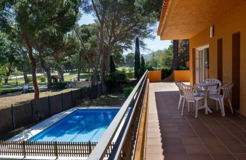 Pals House | Discover Villa Familiar by La Costa Resort - Oceanfront Bliss