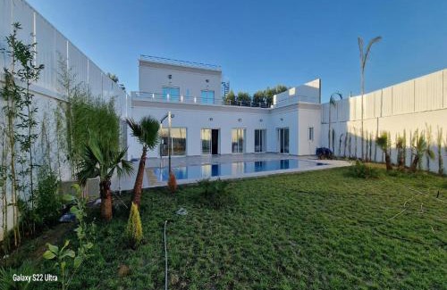 Asilah Villa | Discover Villa Fares Assilah: Oceanfront Oasis Awaits