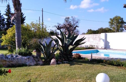 Monteroni di Lecce House | Villa Federico: Family-Friendly Retreat with Pool & 9.9 Rating