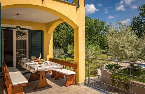 Kapelica Apartment | Villa Filleona - Happy Rentals