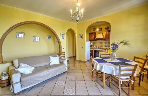 Sant'Agnello Apartment | Villa Fillide A: Cozy Apartment with Pool & Lemon Garden