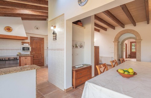Felanitx Villa | Relaxing Villa 'Finca Can Tomeu' with Pool and Mountain Views