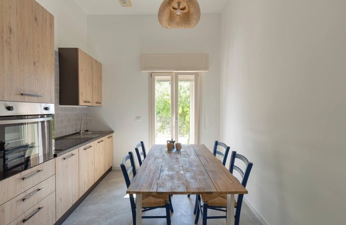 Campomarino di Maruggio Apartment | Relaxing Oceanfront Retreat at Villa Fiorezza - App 4