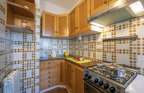 Colombare Apartment | Villa Fiorita - Apt 4 with Spa & Family-Friendly Features