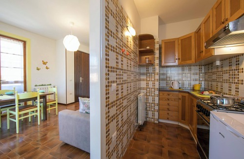 Colombare Apartment | Villa Fiorita - Apt 4 with Spa & Family-Friendly Features