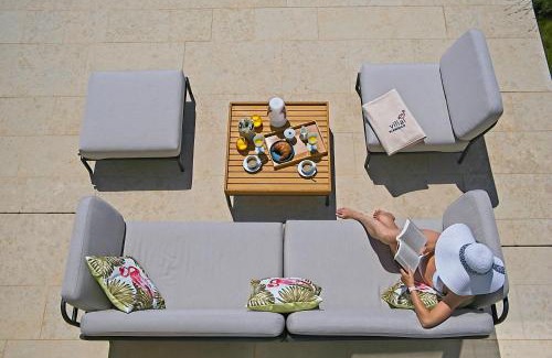 Kastelir Villa | Villa Flamingo: Oceanfront Escape with 9.9/10 Guest Rating