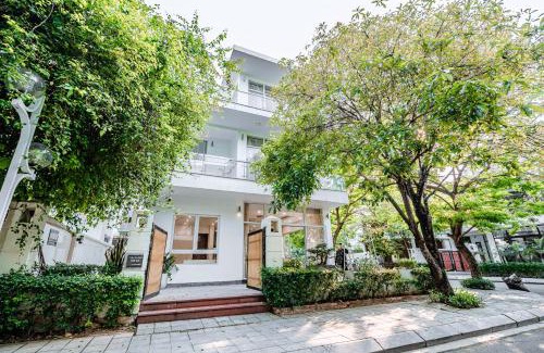 Sam Son Resort | Pet-Friendly Villa FLC Sầm Sơn with Oceanfront Pool