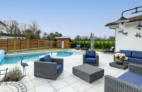 Tercis-les-Bains Villa | Villa Flore - Cozy Stay with Pool and Family Amenities
