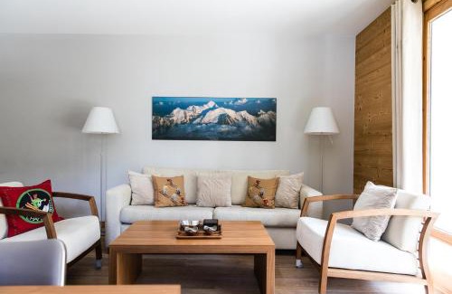 Chamonix City Centre Apartment | Family-Friendly Villa Floria Apartment with High Guest Ratings