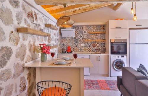 Patara Villa | Eco-Friendly Villa Flower Gökçe with Pool & Hot Tub